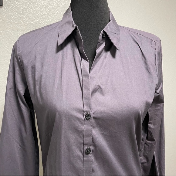 Old Navy Long Sleeve Fitted Poplin Women’s Top Gray MEDIUM - Picture 2 of 5